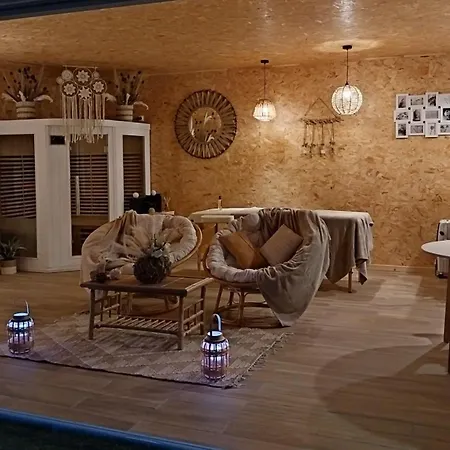 Le Clos Fmr Insolite Manon Carcassonne Luxury tent 5*
