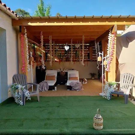 Luxury tent Le Clos Fmr Insolite Manon Carcassonne