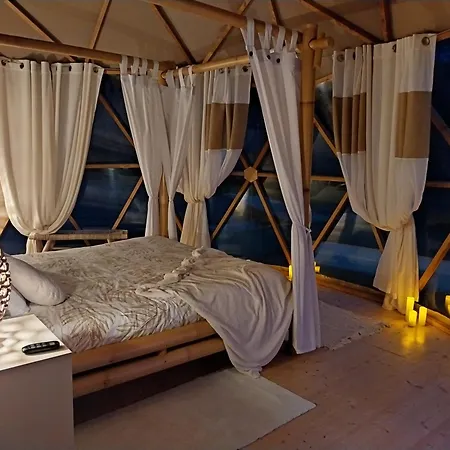 Luxury tent Le Clos Fmr Insolite Manon Carcassonne Malves-en-Minervois
